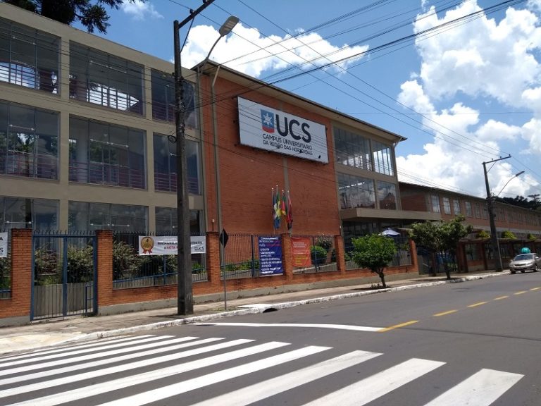Campus das hortênsias celebra 30 anos de regionalização da UCS