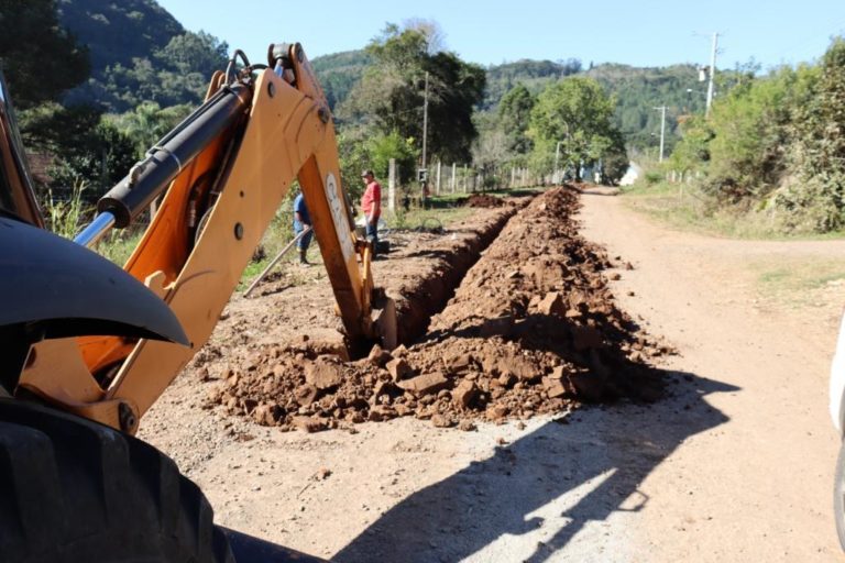 Linha Furna irá receber rede de distribuição de água