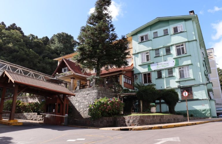 Apesar da confirmação da variante Delta, número de recuperados é três vezes maior que o de novos casos em Gramado