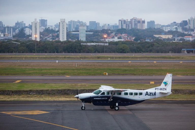 Azul inicia operação de oito novas rotas aéreas, Canela é uma delas