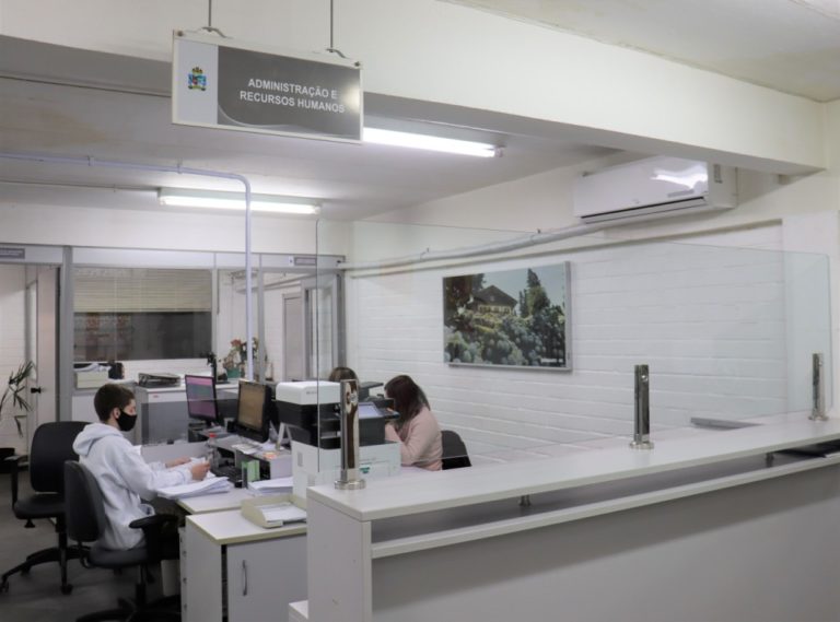 Servidores afastados e inativos deverão fazer prova de vida no prazo de 10 dias