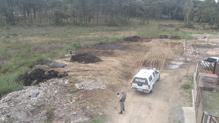 Patram faz operação em área vendida irregularmente e detecta crime ambiental
