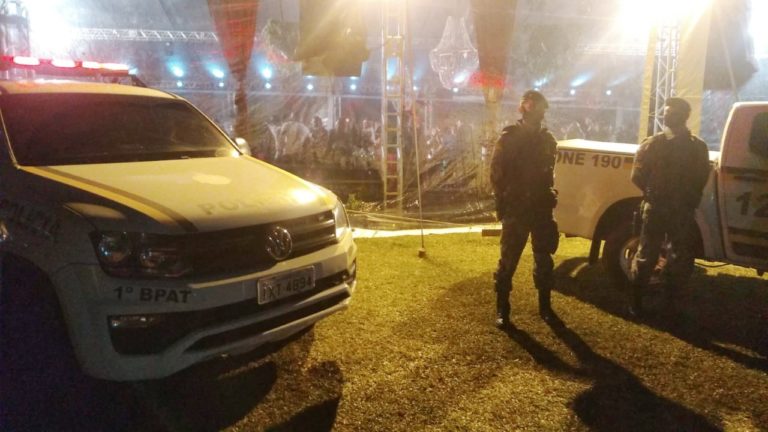 BM encerra festa clandestina com mais de 300 pessoas em Canela