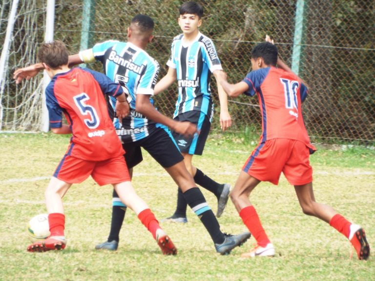 Final de semana com maratona de jogos por duas competições
