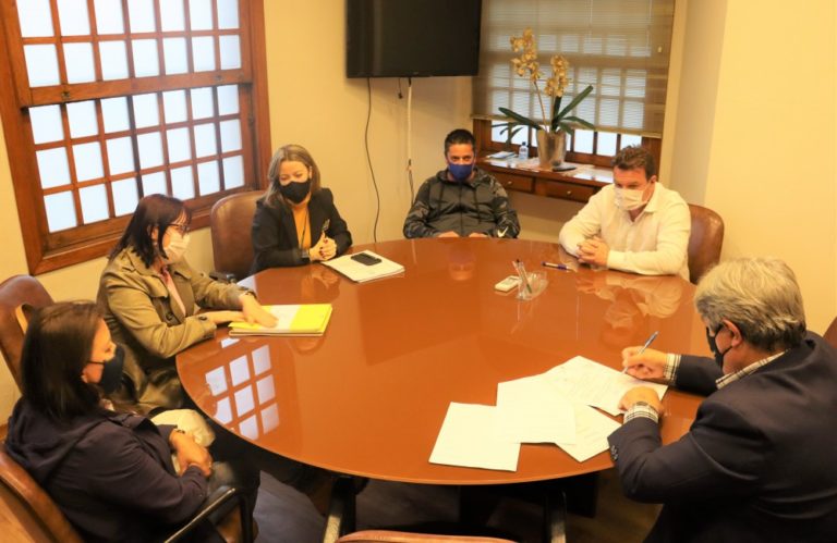 Prefeitura de Gramado repassa R$ 40 mil à Liga Feminina de Combate ao Câncer