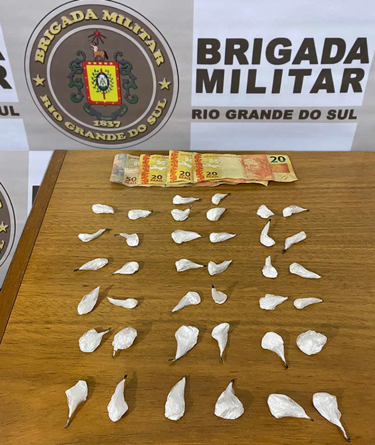 Traficante é preso com 38 buchas  de cocaína em Gramado
