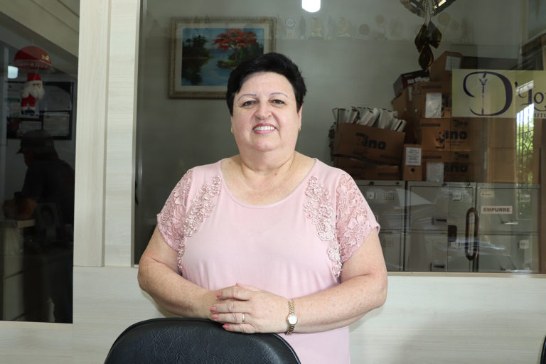 Lourdes Cristina Weber de Abreu