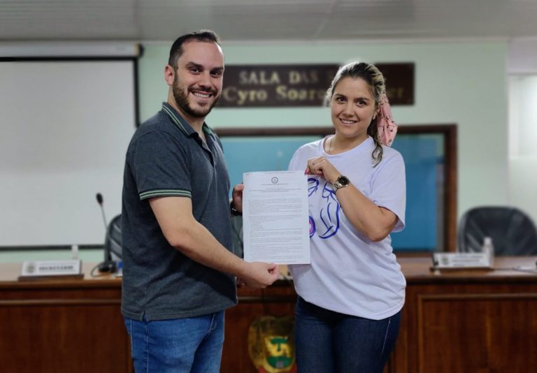 Canela sanciona lei que permite presença de Doulas no trabalho de parto, parto e pós-parto