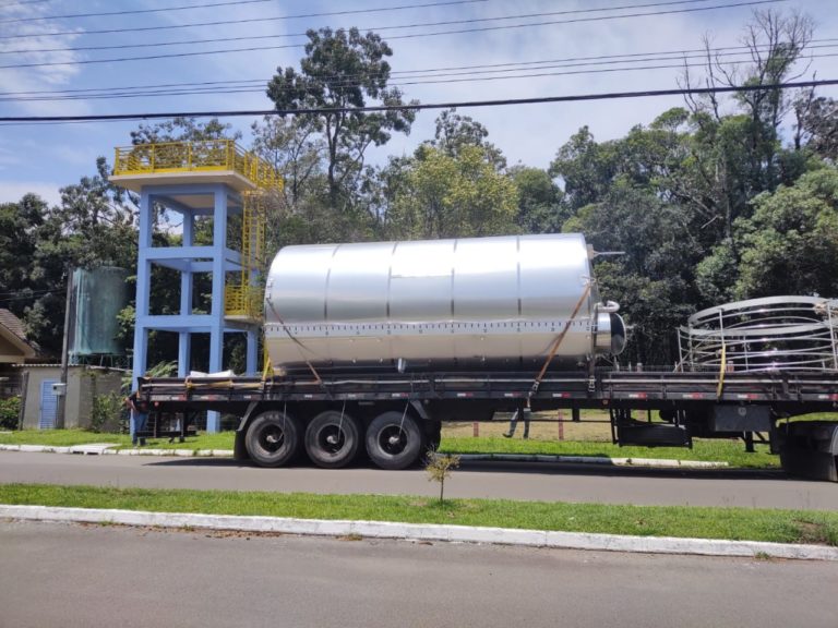 Corsan inicia instalação de novo reservatório de água em Gramado