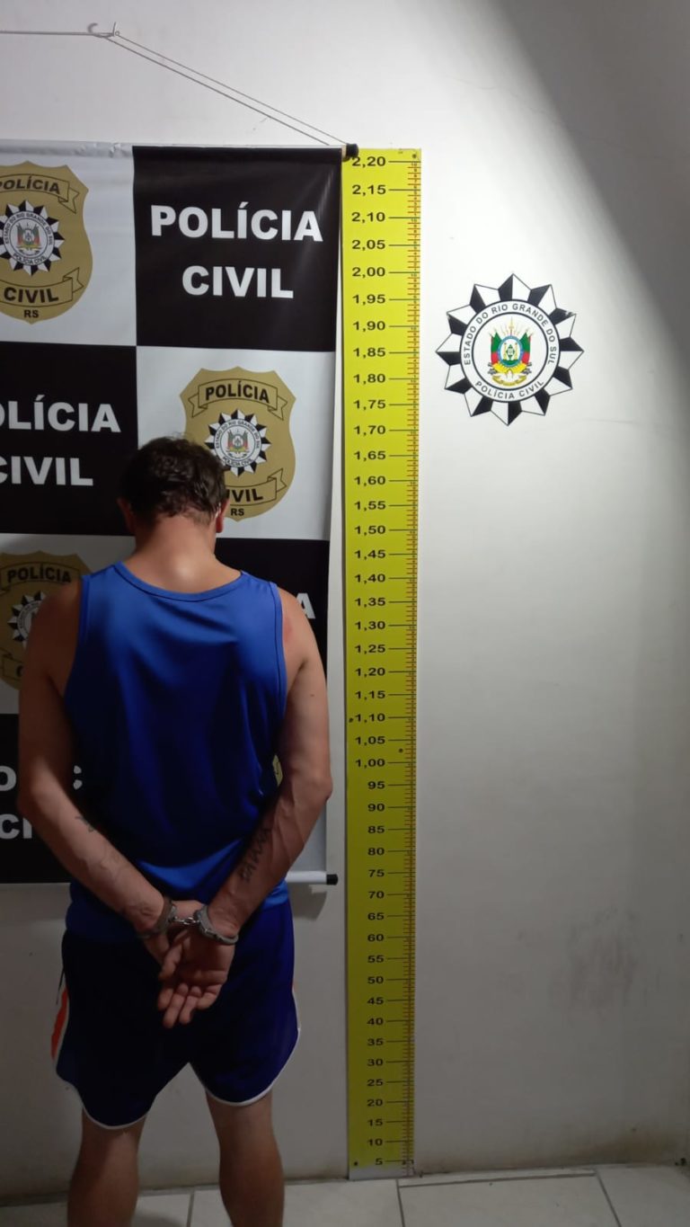 Homem em prisão domiciliar é preso por roubo a motorista de aplicativo
