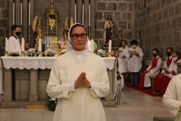 Marcia Aparecida Meinhart é a primeira gramadense a se tornar freira