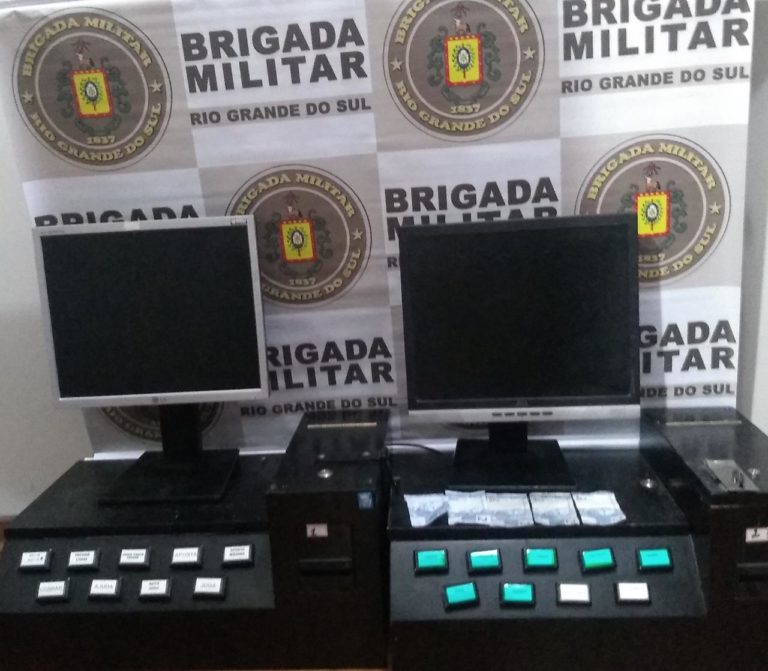 Brigada Militar de Gramado apreende máquinas caça-níqueis