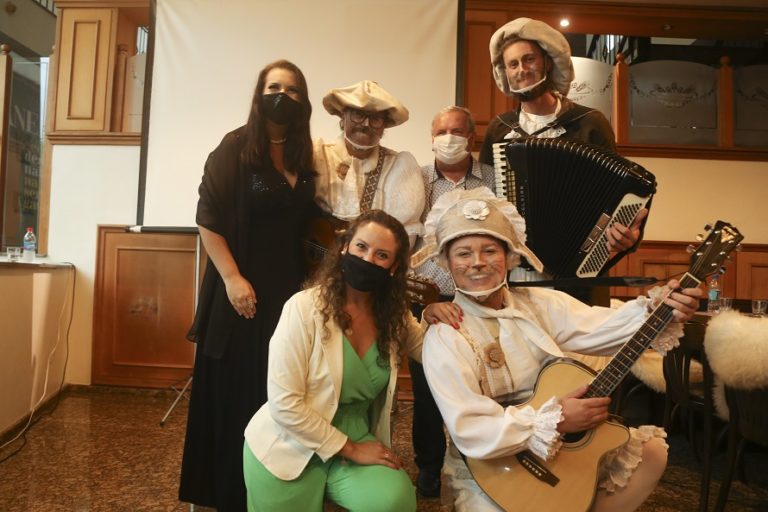 Prefeitura de Canela apresenta programação e decoração da Páscoa 2022