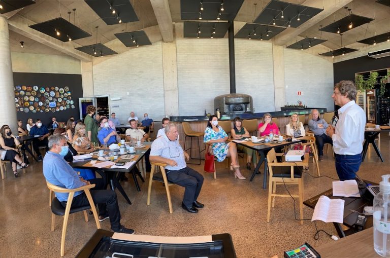 Piso do Magistério é pauta da Amserra