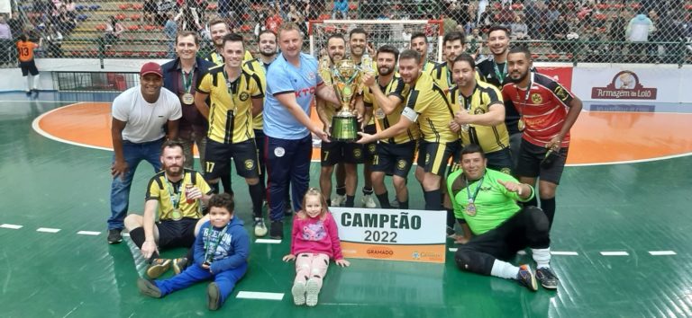 Borussia faz a festa na Terceirona