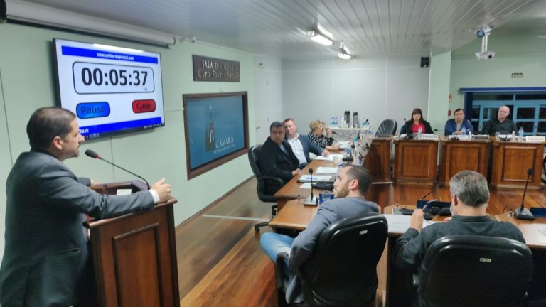 Na volta ao Legislativo Alberi se diz inocente