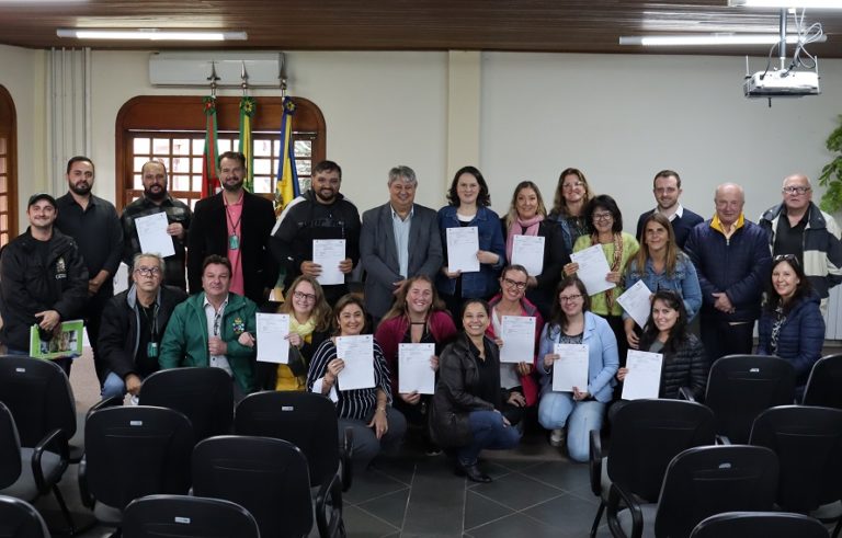 Escolas municipais recebem alvarás sanitários