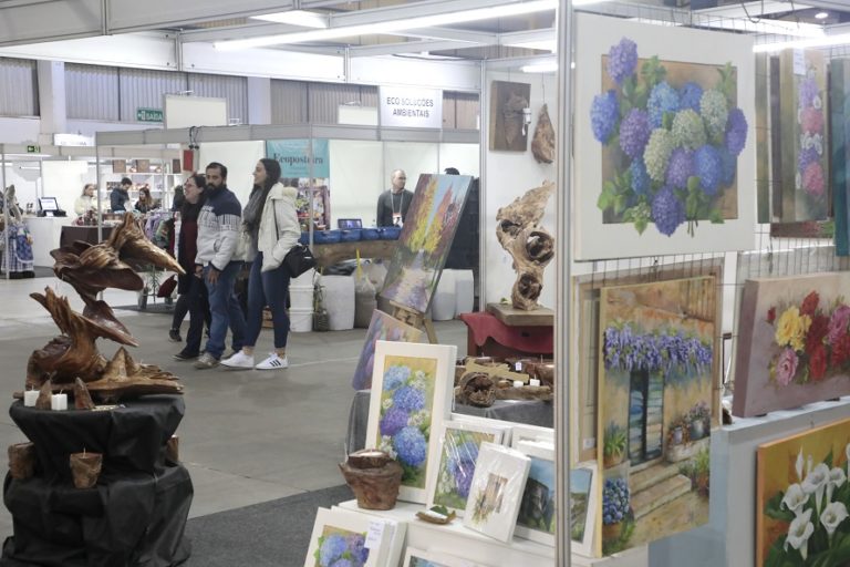 Feira Feito projeta mais de R$ 500 mil em negócios