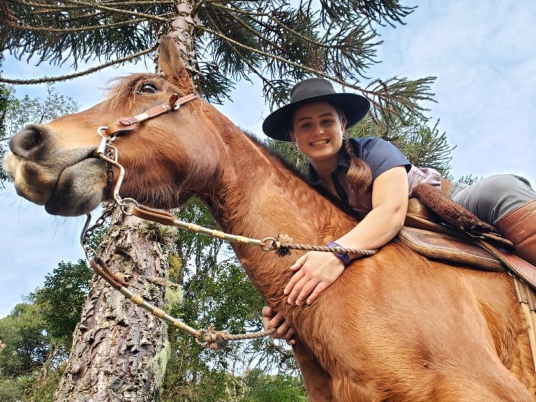 Mulheres recebem título na Semana Legislativa