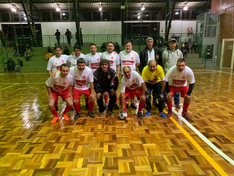 Resta uma vaga para definir o último semifinalista