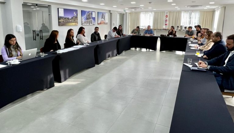 Comtur realiza primeira reunião presencial