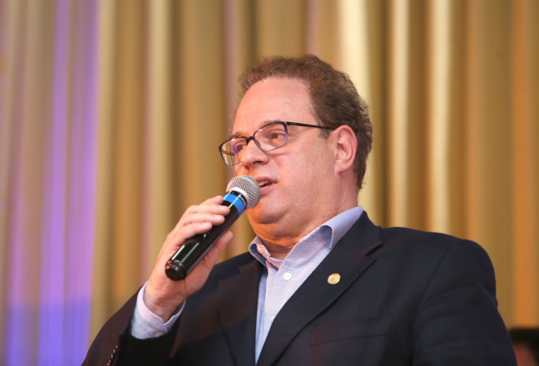 Candidato morre em acidente de trânsito