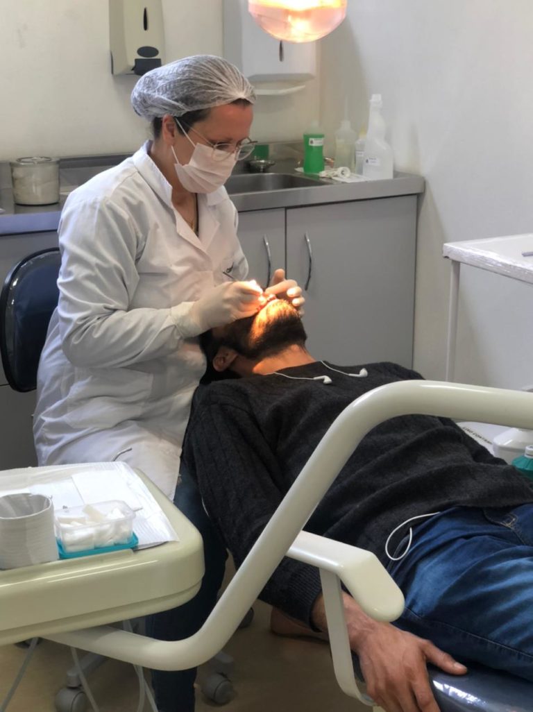 Mais de sete mil atendimentos odontológicos foram realizados pelo SUS no município este ano