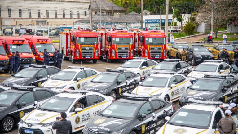 Forças de segurança recebem 166 viaturas semiblindadas e 156 fuzis