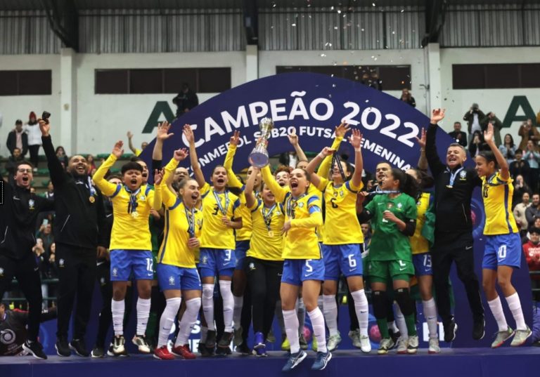 Seleção brasileira é campeã do Sul-Americano de Futsal Feminino Sub-20