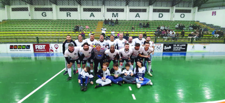 Panelão conquista o caneco no Futsal Sênior