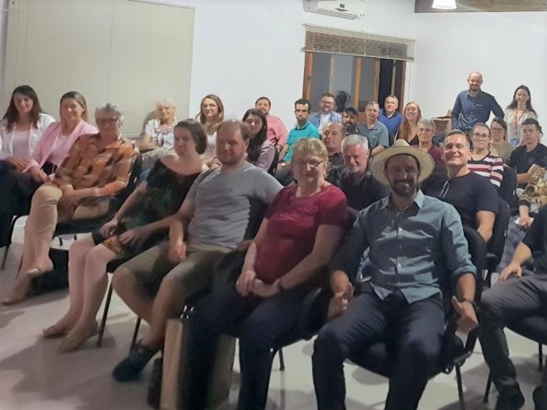 Agricultores gramadenses participam de oficina sobre o Mercado das Agroindústrias Gaúchas