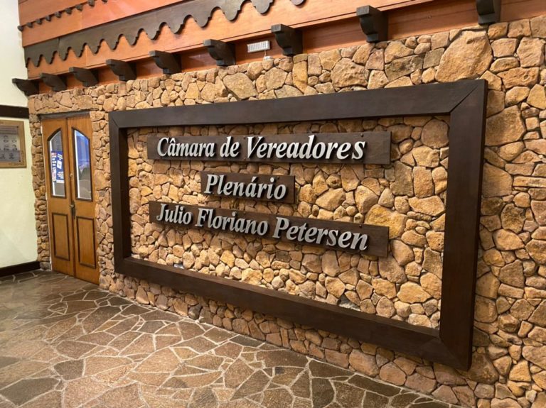 Câmara diz que aumento no número de vereadores não está sendo discutido