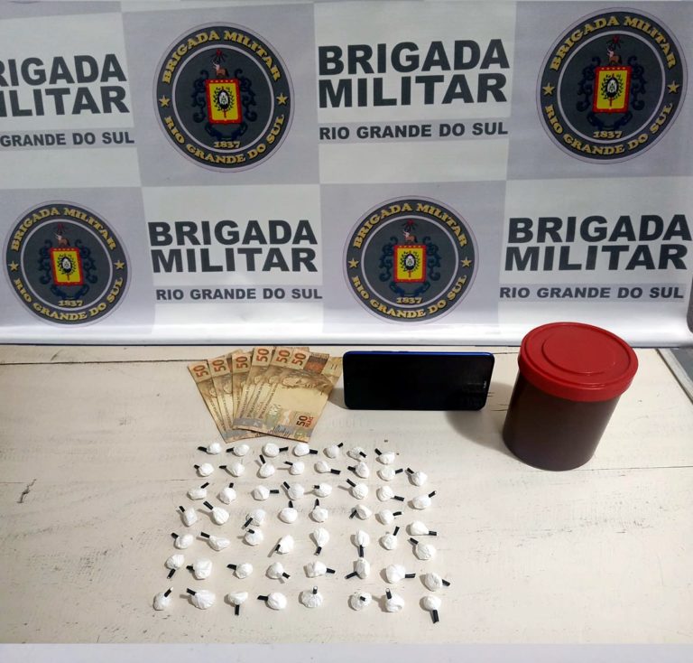 Traficante é preso com grande quantidade de cocaína