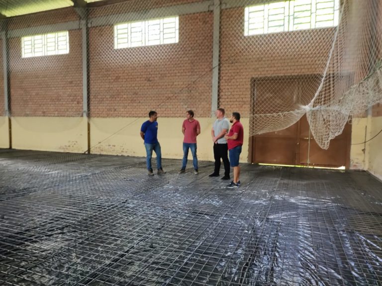 Melhorias são realizadas no ginásio do bairro Jardim