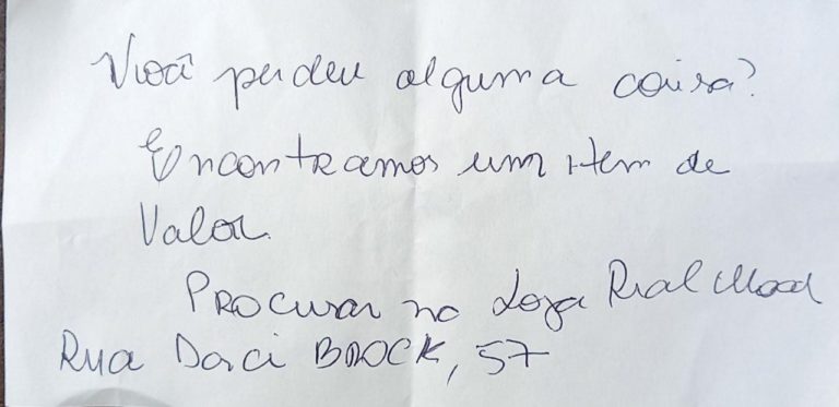 Em Gramado: Funcionárias de loja encontram e devolvem mil reais em dinheiro