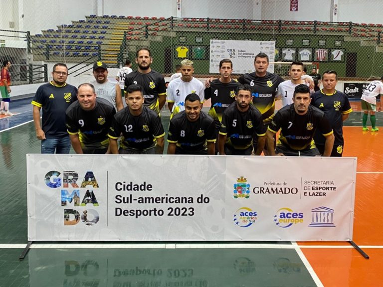 <strong>Estreia com 13 gols em quatro partidas</strong>