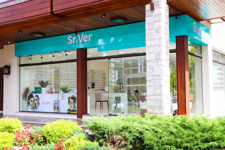 Óptica Sr. Ver inaugura mais uma loja em Gramado com sofisticado e completo sistema de tomada de medidas