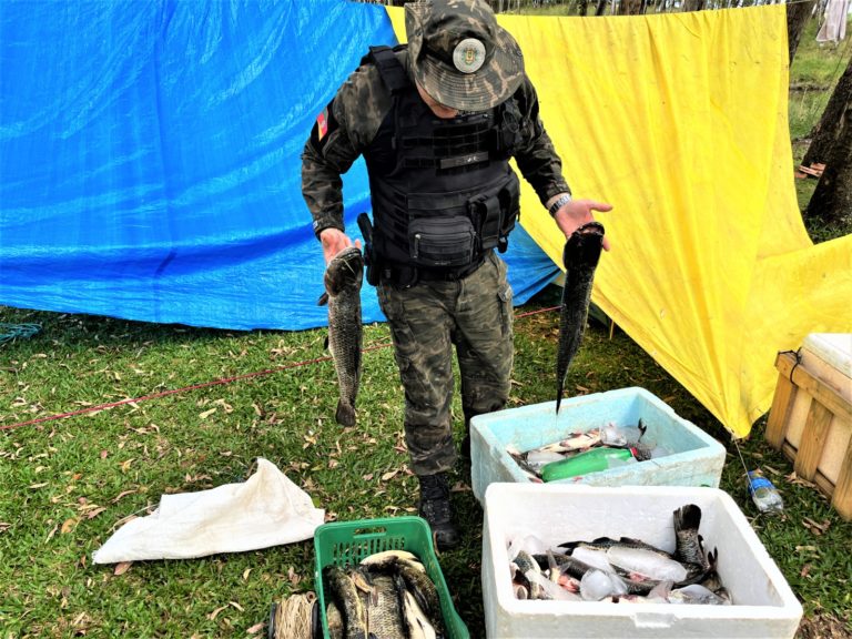 Três homens são presos por pesca predatória na Barragem do Divisa