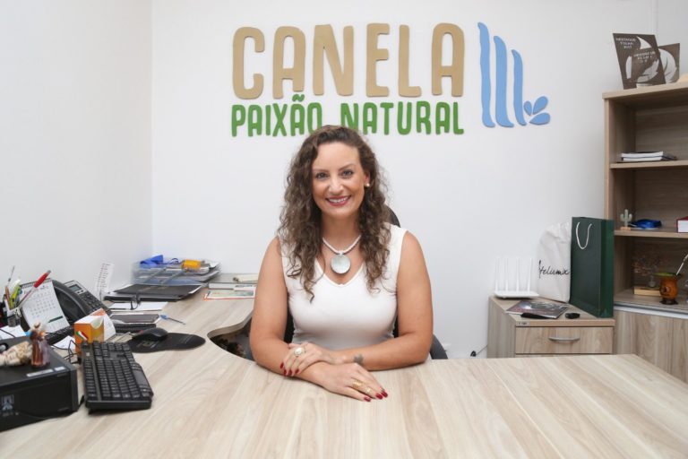Carla Reis deixa o Turismo e prefeito promove mudanças em outras duas Secretarias