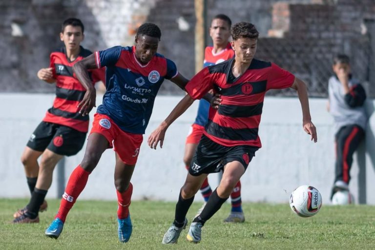 Jogando em Pelotas, Gramadense perde  para o Progresso pelo Gauchão Sub-17