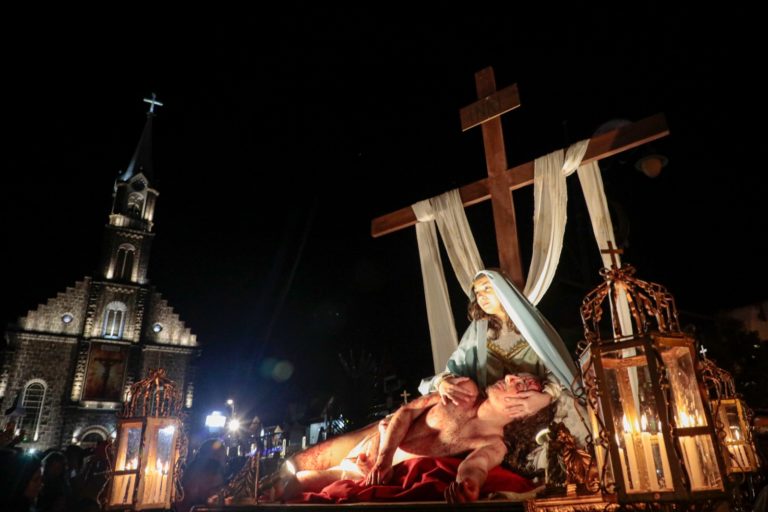 Programação religiosa e festiva são atrações neste feriadão