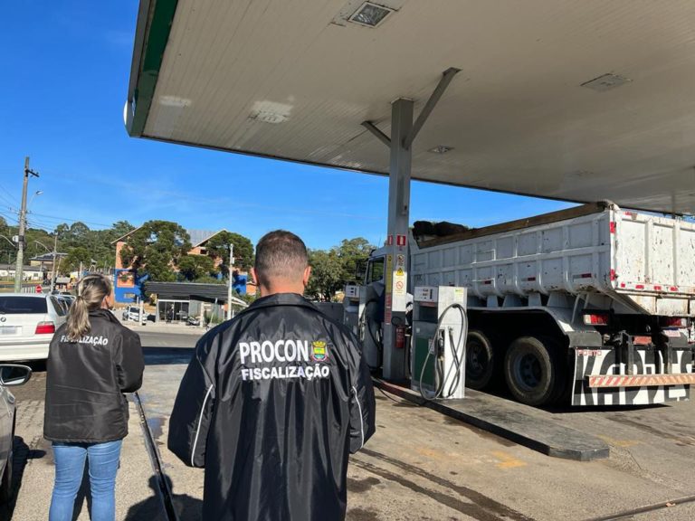 Procon e Dep. de Fiscalização vistoriam preços praticados em postos de combustíveis
