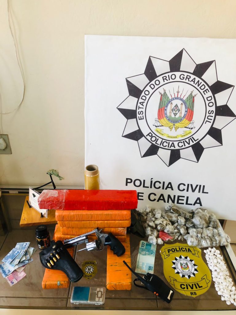 PC apreende grande quantidade de drogas e prende traficante