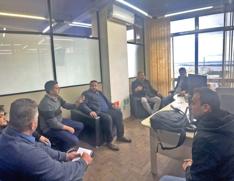 Secretários de Governança e Obras levam demandas de Canela ao Superintendente da Corsan