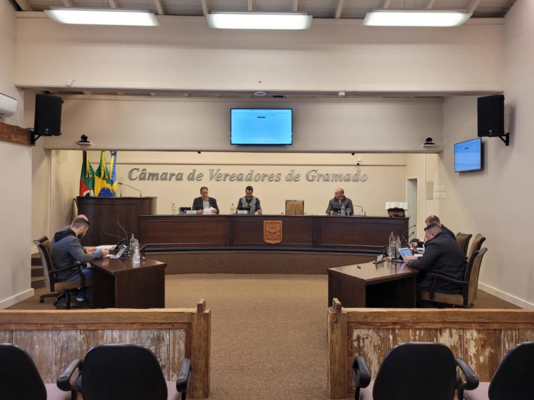 Mais de R$ 600 mil em repasses ao Mocovi e ao hospital são autorizados em sessão extraordinária