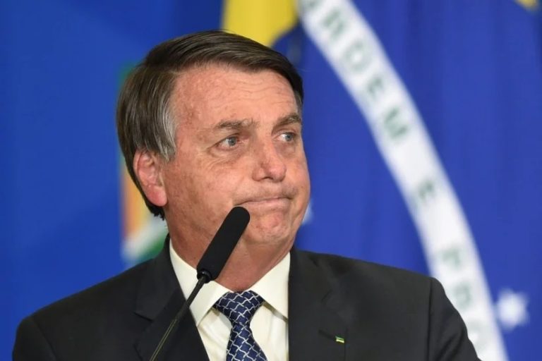 Ministro libera julgamento de ação que pode tornar Bolsonaro inelegível