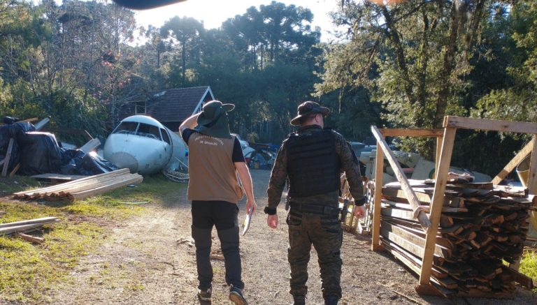 Patram constata irregularidade em lavagem de carros e obra de empreendimento turístico