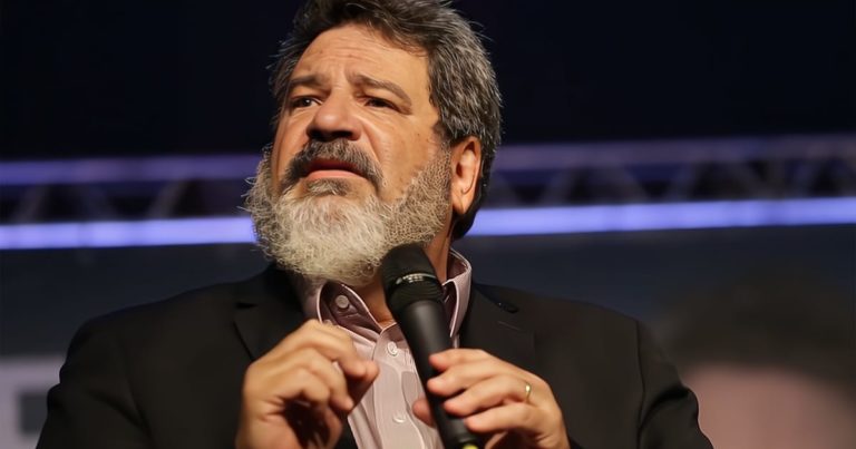 UCS sedia palestra de Mário Sérgio Cortella em Caxias do Sul