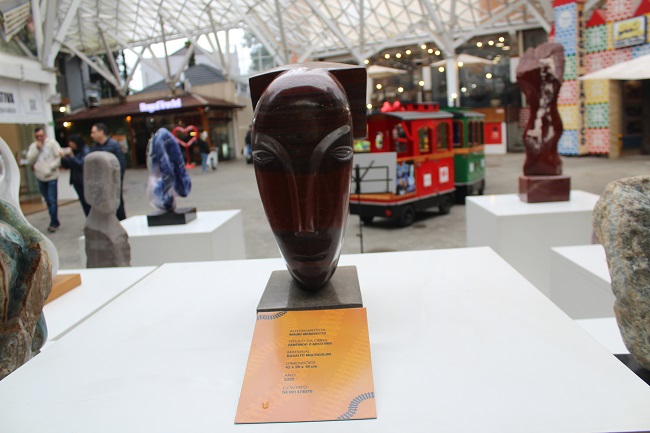 Estação Cultural em Canela recebe terceira etapa do ciclo de exposições de esculturas em pedra