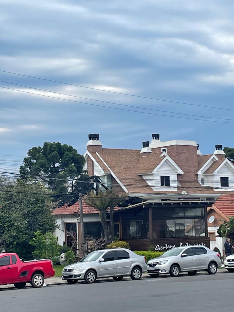 Causas de incêndio em restaurante são desconhecidas